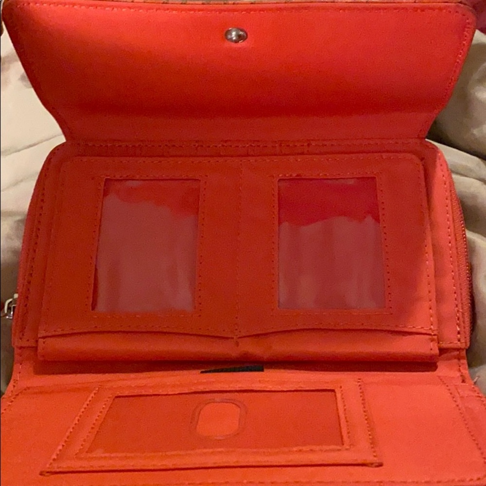 Wallet! - Picture 2 of 4